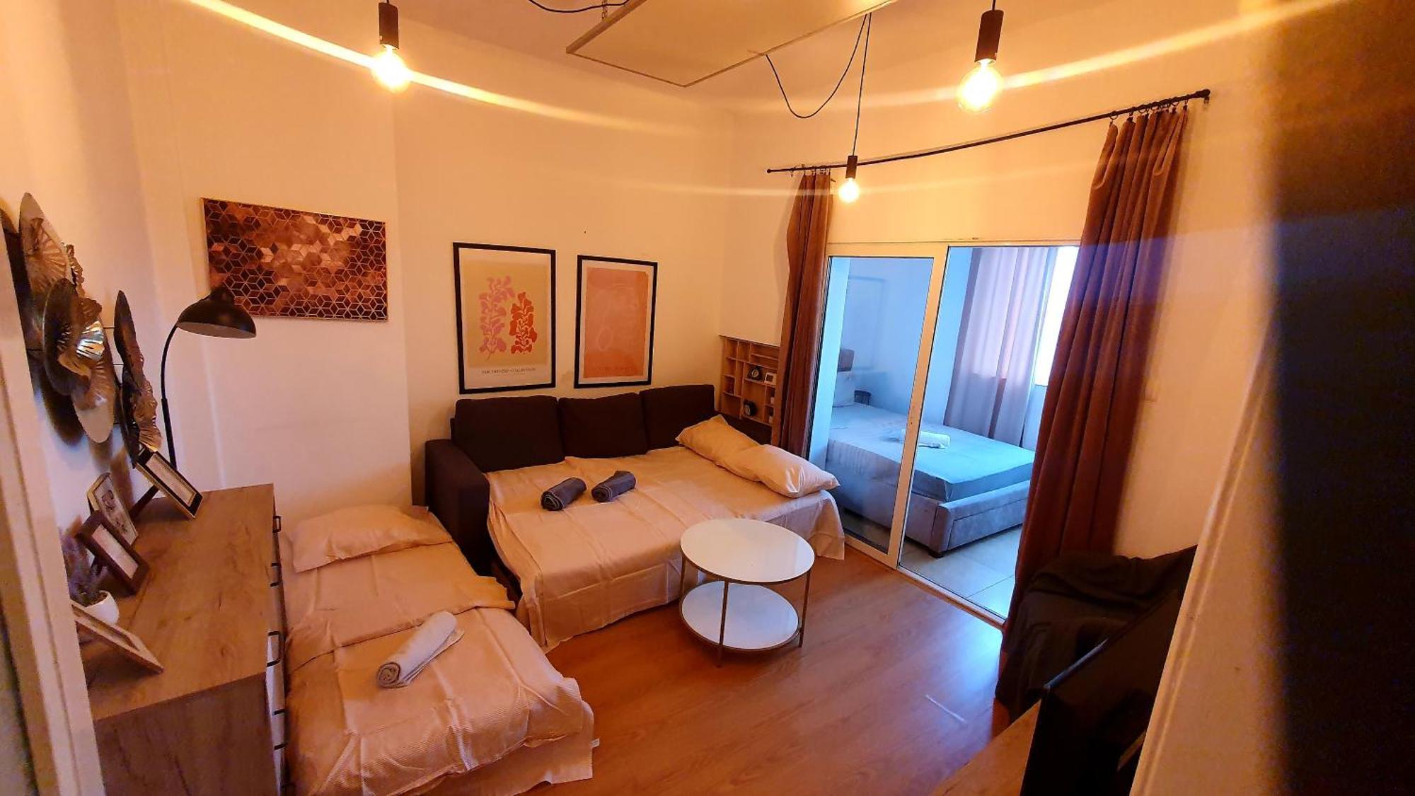 Ultra Modern Close To Old Town - * Bucureşti